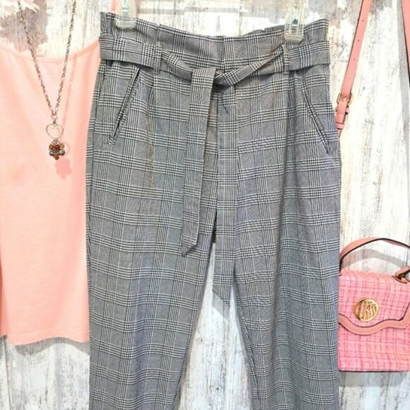 Zara Women's Plaid Trousers Dress Pants Size Small Black White Pull On Cuffs - Picture 1 of 15
